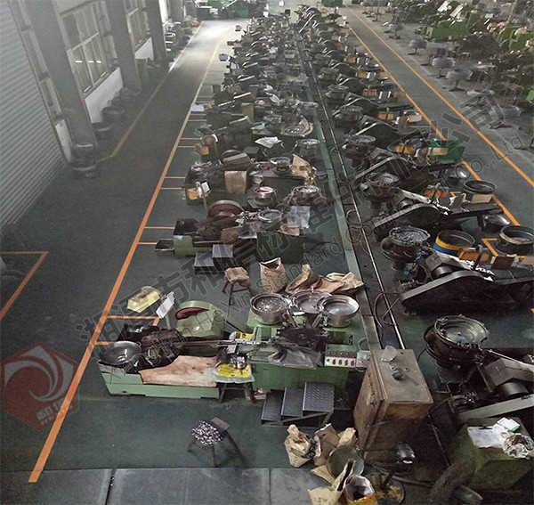 搓絲車間 搓絲車間